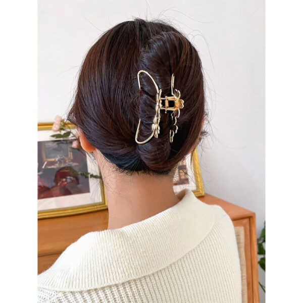Nobrand - Presilha Piranha de Cabelo Metal Flores Dourada - Imagem 2