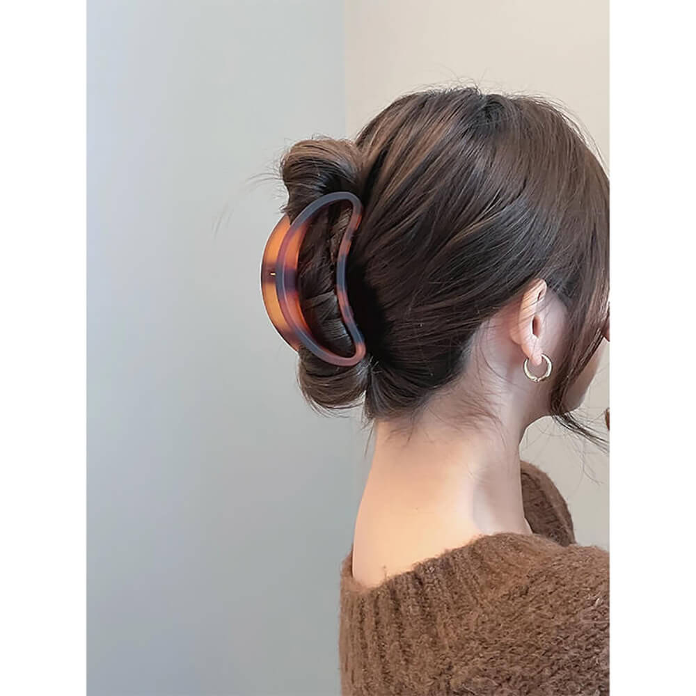 Nobrand - Presilha Piranha de Cabelo Meia Lua Vazada Marrom Degradê - Imagem 2